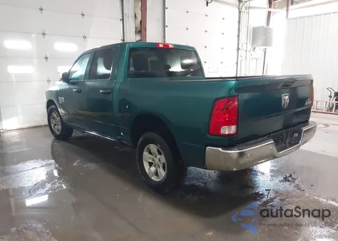 2021 Ram 1500 Classic Tradesman 4X4 5'7 Box from USA, damaged, VIN 3C6RR7KG5MG635191